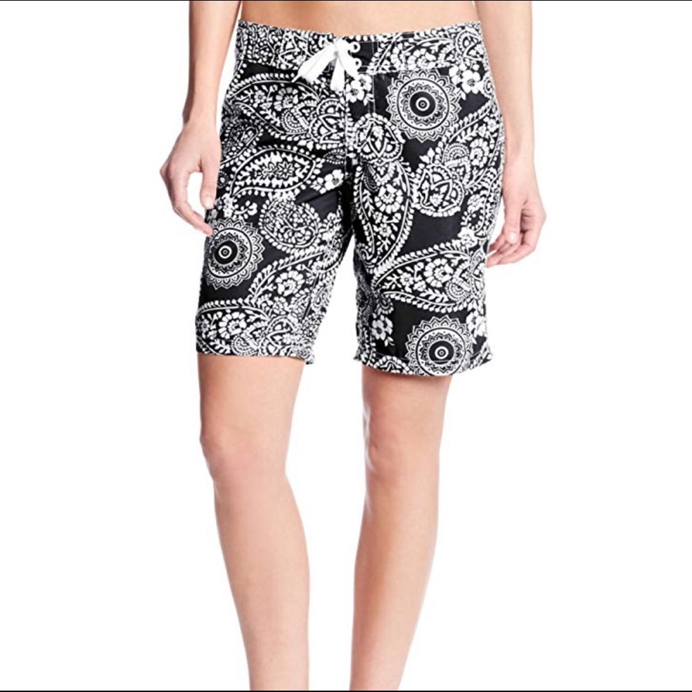 🔴 Kanu Surf woman’s Lanai boardshorts NWT size 14